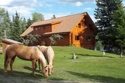 Bridge Lake resort guest ranch cabin